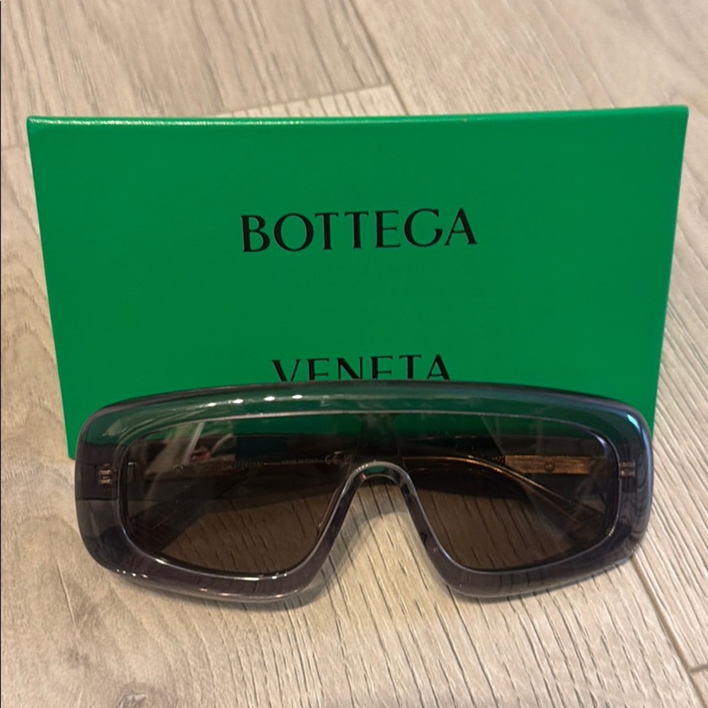 Bottega Veneta BV1281S Sunglasses grey